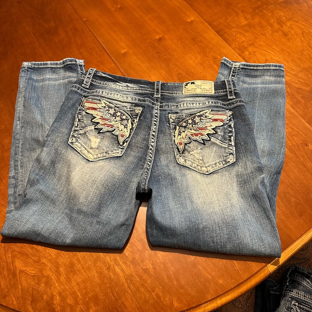 Miss Me Capris